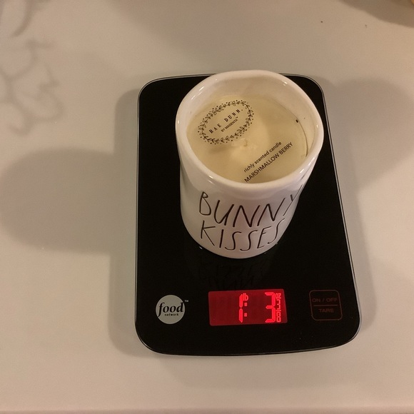 Rae Dunn EASTER Candle - Picture 4 of 5